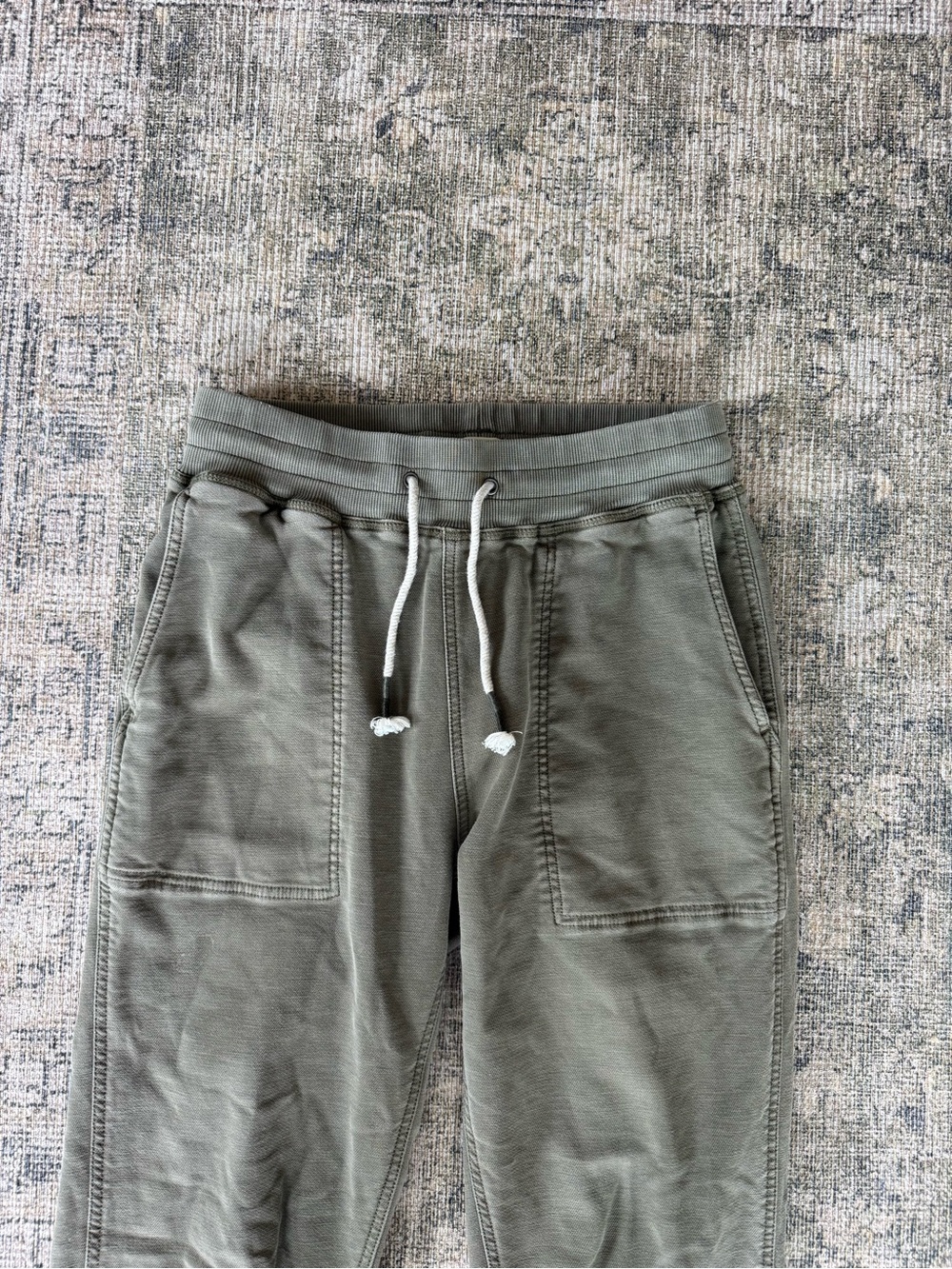 Faherty Olive Green Whitewater Jogger Sweatpants Loungewear Coastal Medium - Picture 3 of 6